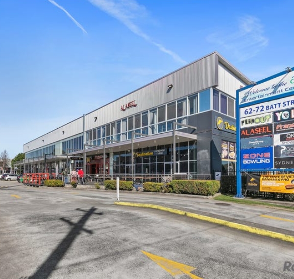 Commercial buildings in Jamisontown, NSW